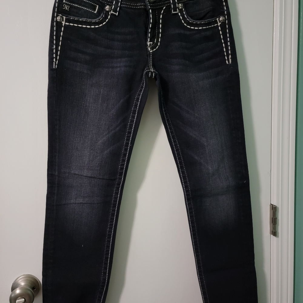 Jean - Picture 3 of 6